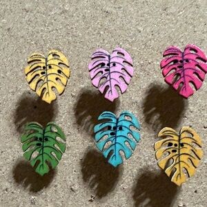 Colorful Leaf Wooden Pushpins- Set of 6